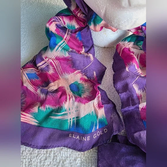 Vintage Elaine Gold Scarf - Picture 10 of 10